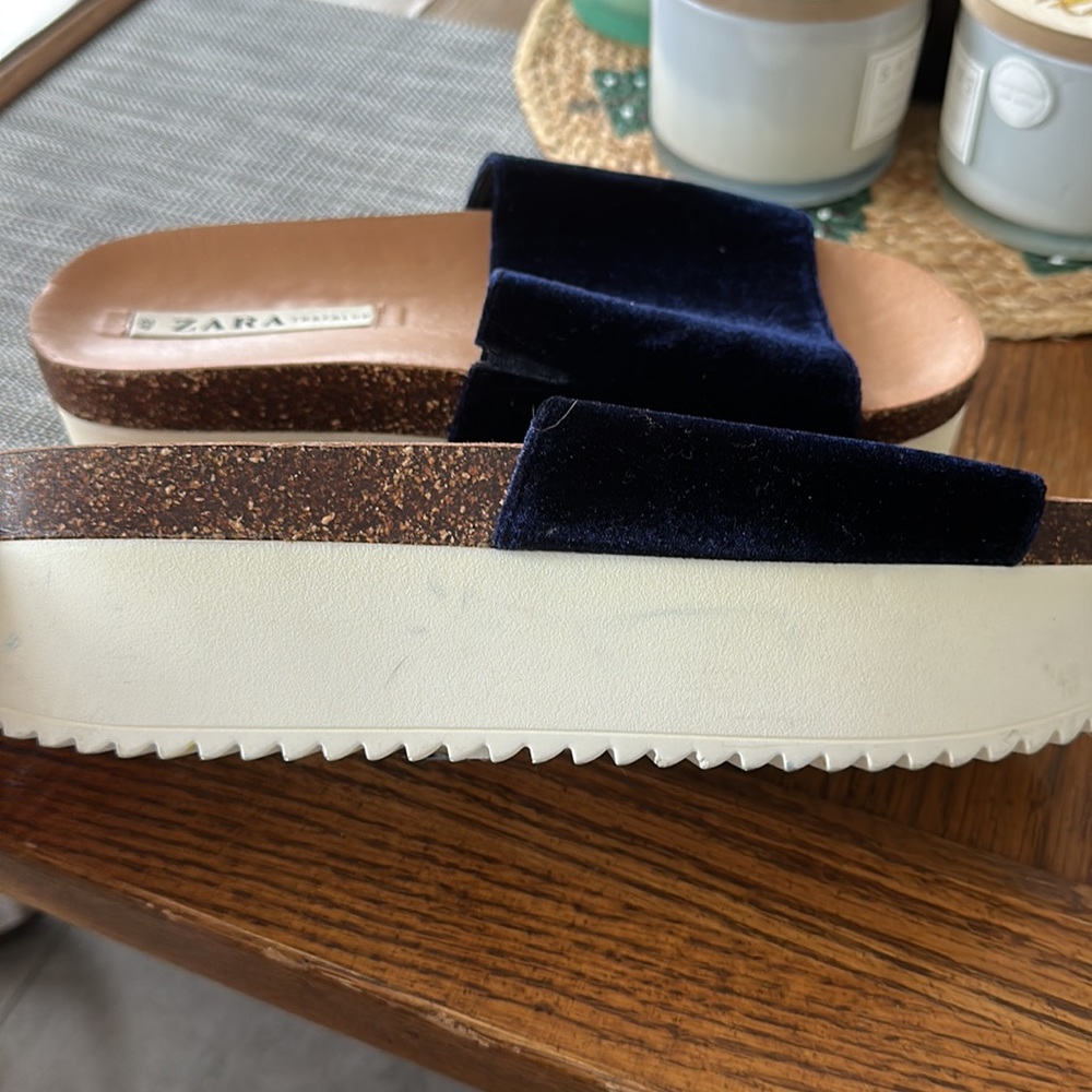 2 Inches Platform Slides - Zara Barely Worn Size … - image 3
